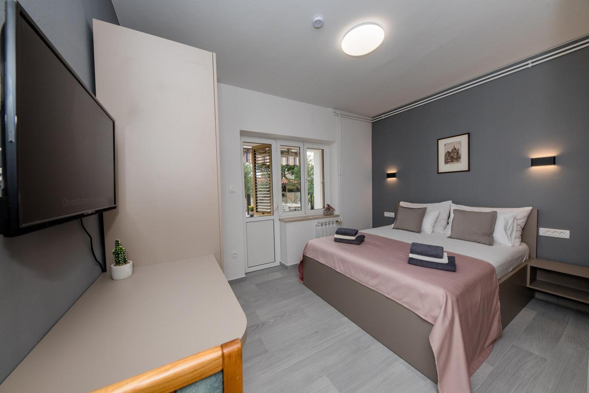 Apartment Vesela *